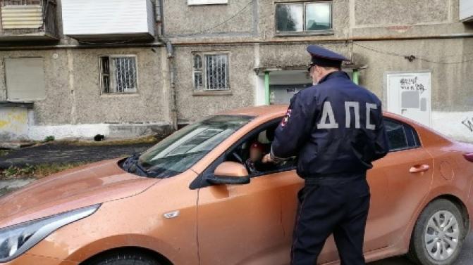 30 нарушений правил перевозки детей выявили сотрудники ГИБДД в сентябре