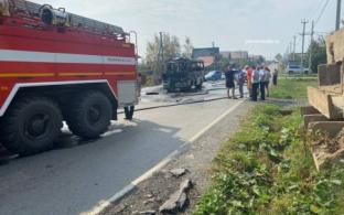 В Шайтанке на улице III Интернационала сгорел автобус