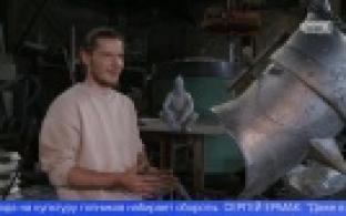 Первоуралец создает скульптуру, посвященную гопникам