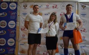 Первоуральские спортсмены заняли призовые места на областном турнире по классическому пауэрлифтингу