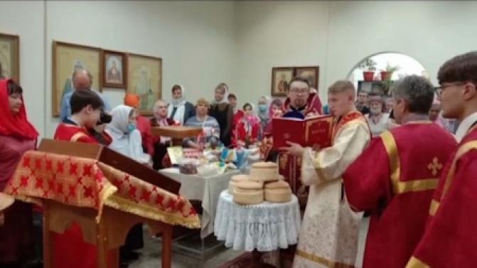 Главный санитарный врач Свердловской области Дмитрий Козловских призвал уральцев встретить Пасху и Ураза-байрам дома