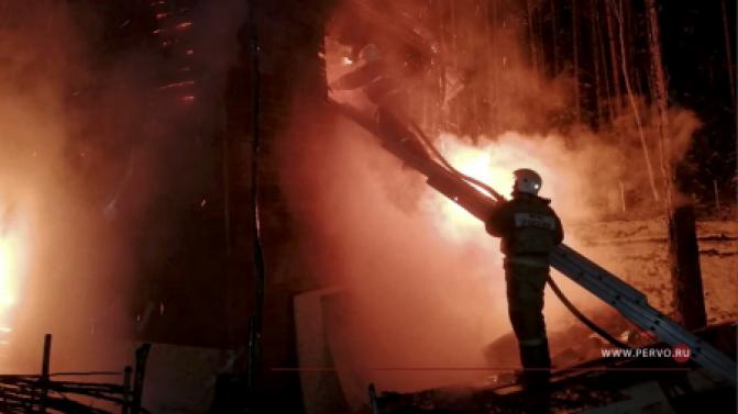 В Кузино сгорел жилой дом. Есть жертвы