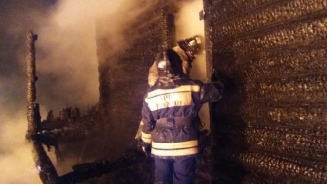 Под Первоуральском в дачном посёлке "Алексеевское" сгорела баня