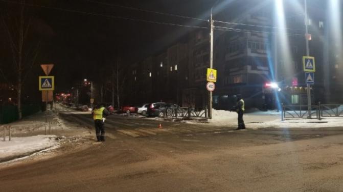 В Первоуральске сбили двух пешеходов на улице Данилова