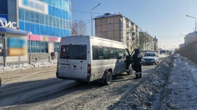 На проспекте Ильича сбили пешехода, переходящего дорогу на зеленый сигнал светофора