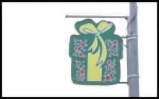 Городские улицы начали украшать к новому году