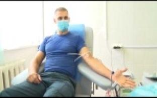 Первоуральские пожарные сдали больше 13 литров крови