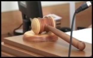 В Первоуральске будут судить адвоката за мошенничество