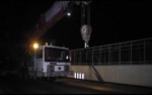 На трассе демонтировали опасный надземный пешеходный переход