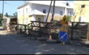 Жители Талицы борются с плесенью на стенах