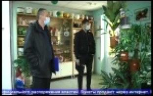 В Роспотребнадзоре проверяют, как соблюдают ограничения в магазинах