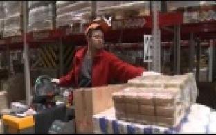 Жителей Урала призывают не скупать продукты в больших количествах