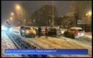 Из-за обильного снегопада в Первоуральске произошло несколько ДТП