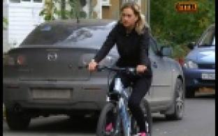 Десятки первоуральцев сегодня отказались от машин и пересели на двухколесный транспорт