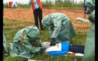 Выживать в условиях химической атаки и спасать товарищей от водной стихии обучают первоуральских подростков