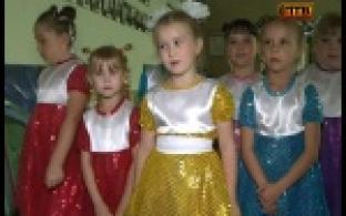 Более сотни юных талантов выступили на сцене драматического театра "Вариант"