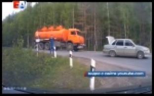 Первоуральский водитель попытался бейсбольной битой разломать комплекс видеофиксации нарушений