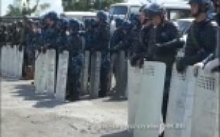 В Первоуральске спецназ и отряды учреждения ГУФСИН отрабатывали навыки действий в условиях чрезвычайной обстановки