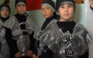Яркие костюмы, разнообразные номера и благодарные зрители