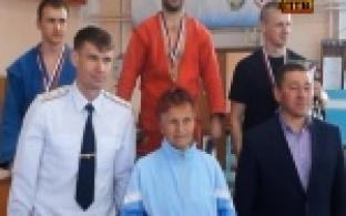 Cпецназовцы и конвоиры ГУФСИН из Первоуральска стали победителями турнира по самбо памяти Анатолия Завьялова