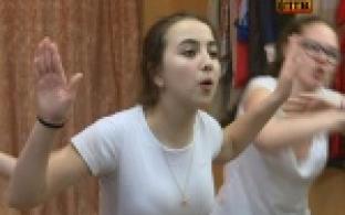 Юные воспитанники театральной студии "Зазеркалье" завоевали сразу несколько почетных наград