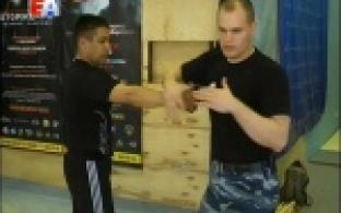 Как вести себя при нападении хулиганов