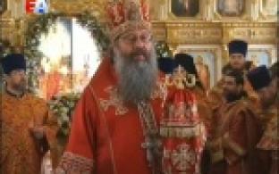 Тысячи первоуральцев посетили пасхальные богослужения