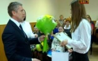 В администрации города поздравили со спортивной победой первоуралочку Анну Рогозникову