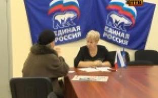 Депутаты продолжают вести работу с населением