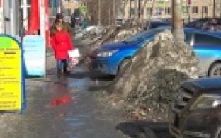Внутри соблюдают чистоту и порядок, а всё, что за дверью - не их проблемы