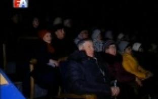 Благотоврительный кинопоказ продолжается