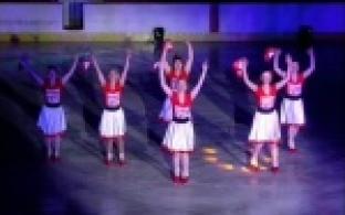 Сотни первоуральцев пришли в Ледовый дворец, чтобы помочь одному ребёнку