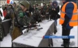 Курс молодого бойца прошли первоуральские школьники