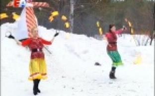 Первоуральцы отпраздновали масленицу в лучших традициях
