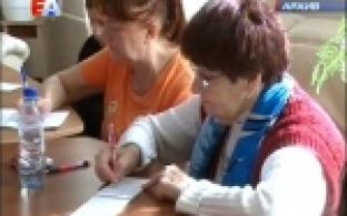 Школу пожилого возраста успешно окончили почти триста пятьдесят первоуральцев