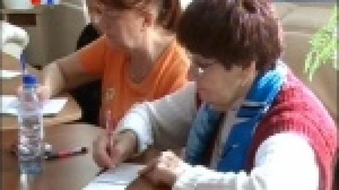 Школу пожилого возраста успешно окончили почти триста пятьдесят первоуральцев