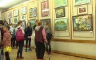 Новый творческий сезон в музее Новотрубного открылся масштабной выставкой