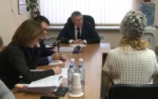 Первый в этом году прием граждан провел исполняющий обязанности главы администрации Валерий Хорев