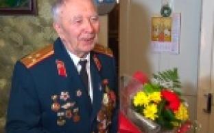 91-первый день рождения готовится отметить житель Первоуральска Николай Борисов