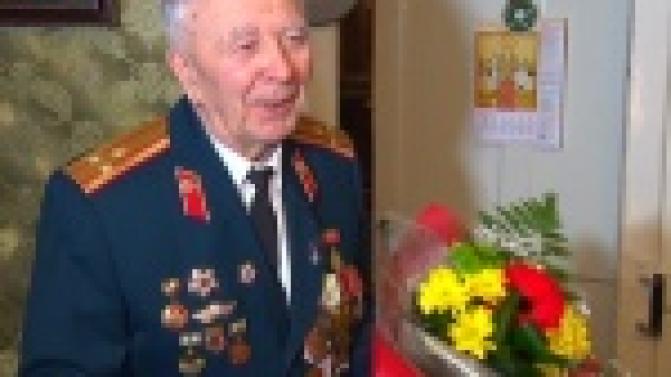 91-первый день рождения готовится отметить житель Первоуральска Николай Борисов
