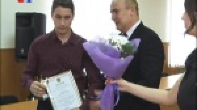 В Первоуральске сегодня чествовали стипендиатов главы города