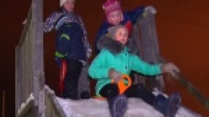 Не придется скучать во время прогулок детям, живущим в поселке Самстрой