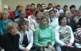 Нужно ли менять систему выборов депутатов в местный представительный орган, - решали первоуральцы