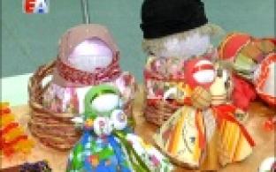 Мастер-классы, поделки ручной работы и розыгрыши - все это на новогодней ярмарке "Шелковый путь"