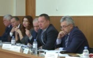 На очередном заседании Думы депутаты рассмотрели проект бюджета города на 2017 год