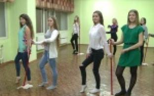 Участницы конкурса "Мисс Первоуральск" продолжают подготовку к финальному шоу.