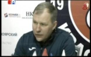 В очередной игре чемпионата России по хоккею с мячом "Уральский трубник" претендовал минимум на боевую ничью