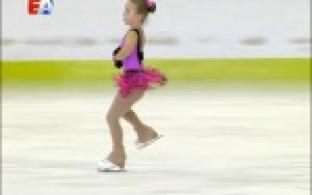 В Ледовом дворце в самом разгаре третий этап Кубка Свердловской области по фигурному катанию