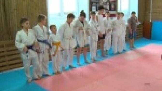 Первоуральские бойцы в очередной раз доказали  свою универсальность