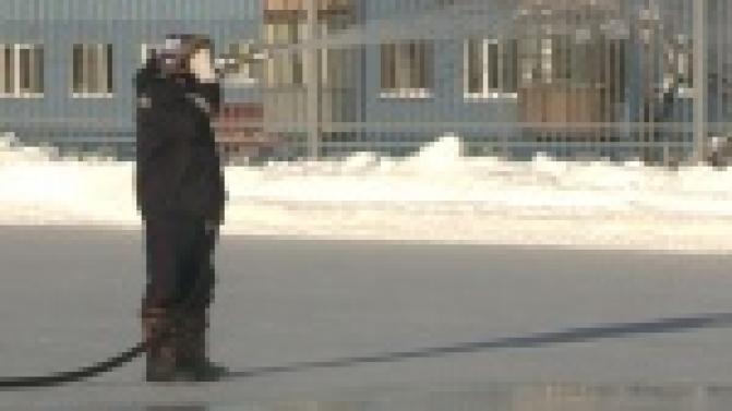 На стадионе завершается подготовка к открытию зимнего сезона